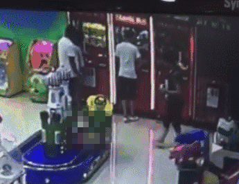 1499933343558070107.gif 5.gif